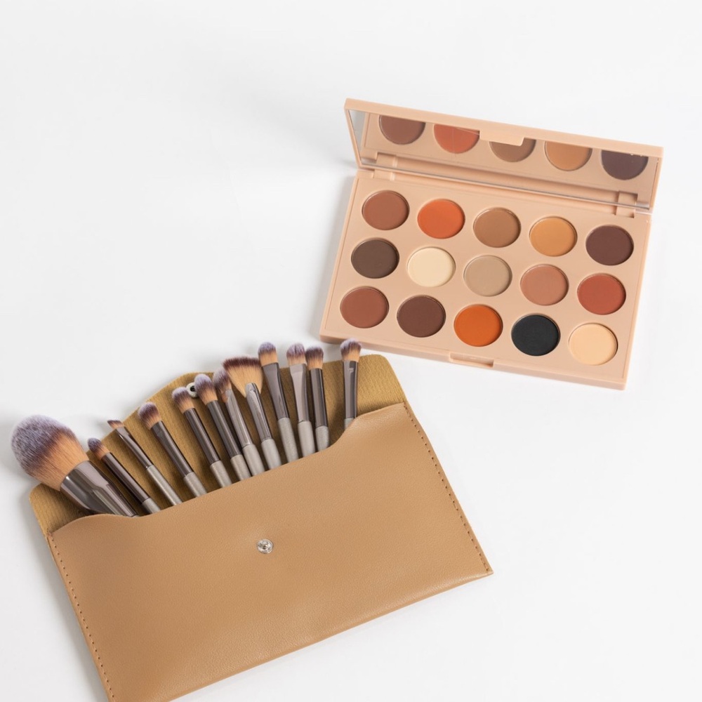 Professional Eyeshadow Palette with Brush Set